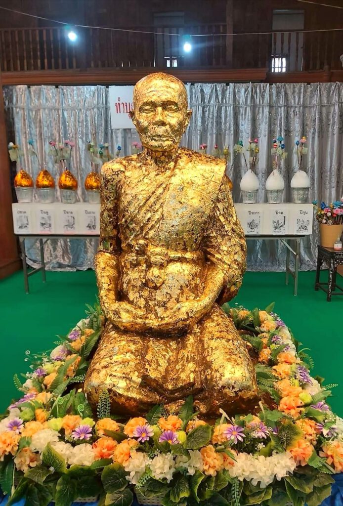 Statue of Phra Khru Yan Wilas (Luang Pho Daeng) Wat Khao Bandai It, Muang District, Phetchaburi Province