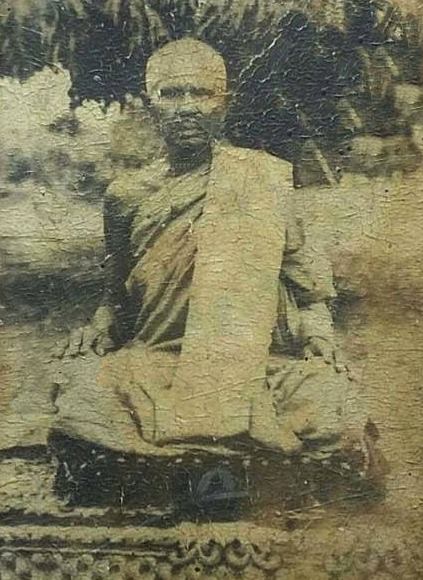 หลวงพ่อคล้าย จันทโชโต วัดพนมรอก อ.ท่าตะโก จ.นครสวรรค์